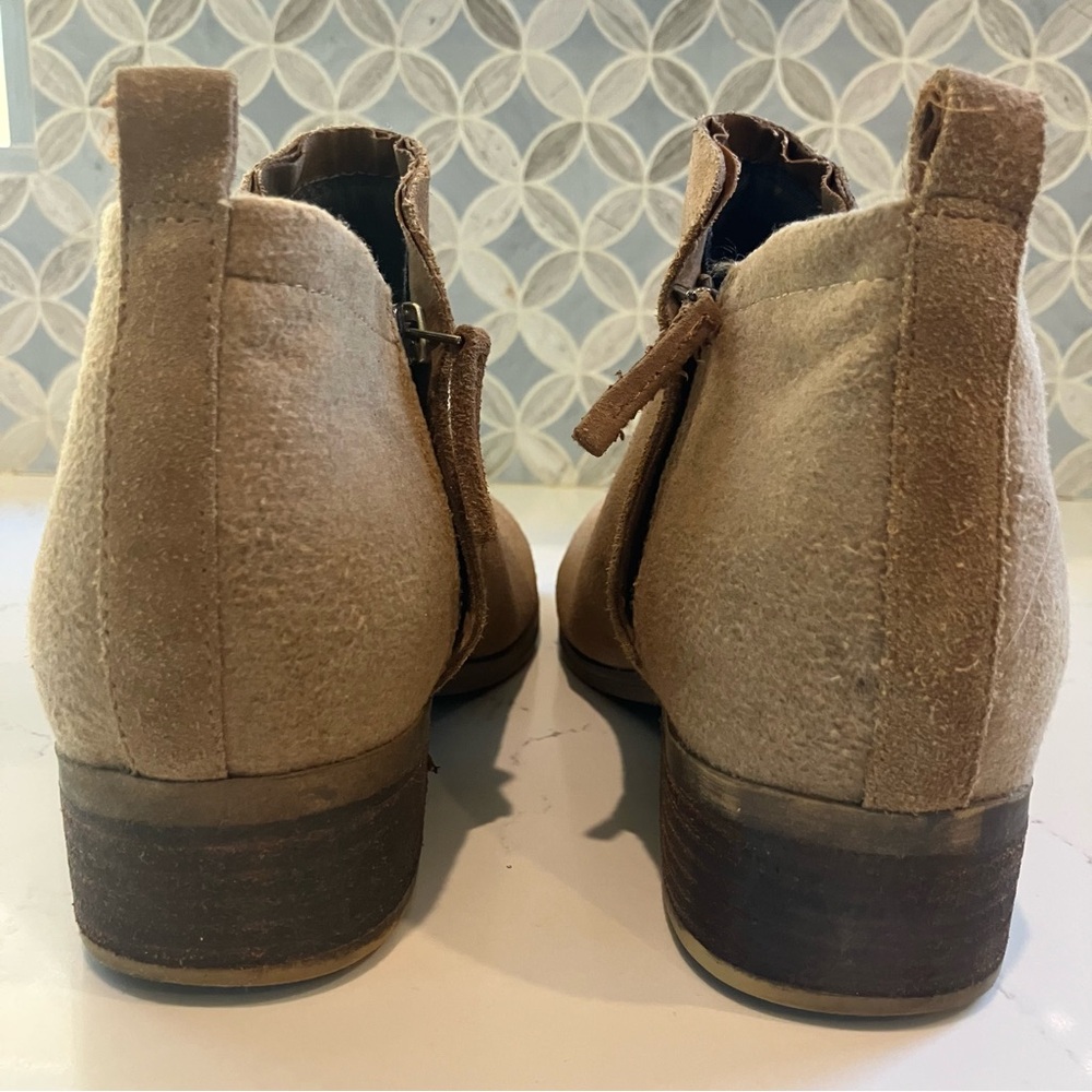 Toms Boots Womens US 9 Deia Ankle Booties Brown Suede Side Zip Heels 10014697 - Picture 6 of 13